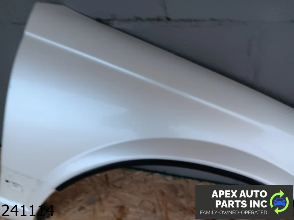 OEM 1992-1997 Cadillac Seville STS 1.3L Fender Right Foto 4 de 4