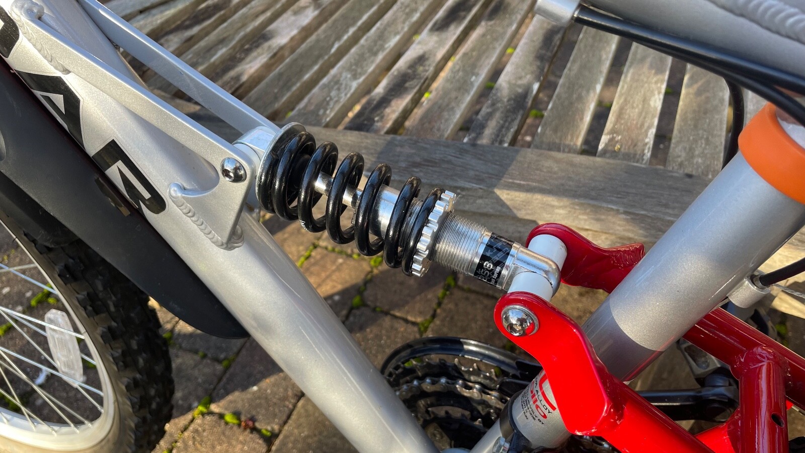 apollo radar halfords