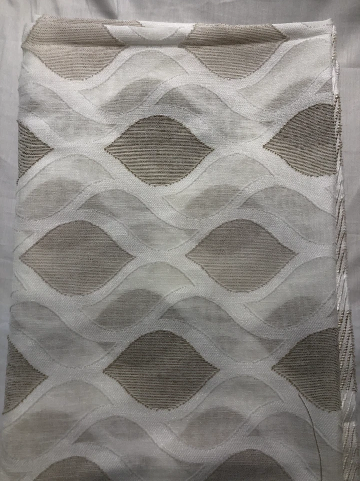 Paquete de tela de dos piezas - Incluye tela de panel Thibaut Shoji en gris Foto 4 de 4