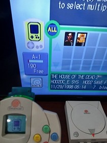 Sega Dreamcast Console + 2 controllers +VMU +rumble pack + cables +DC-SD Reader