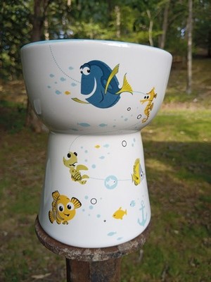 Disney Pixar Finding Nemo Elevated Ceramic Cat Bowl Tall Raised Food Water Dish