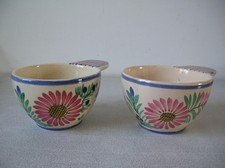 Lot de 2 anciennes tasses bolée à cidre décor marguerite