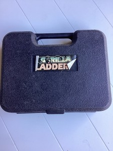 WERNER DYNAMIC LADDER HINGE SET IN CASE, Excellent Condition