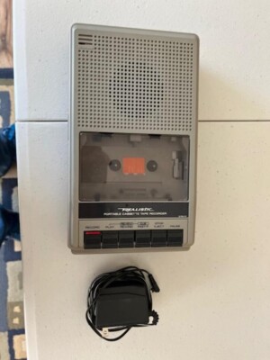 Tested Works Vintage Realistic Model 14-1051A Portable Cassette Player