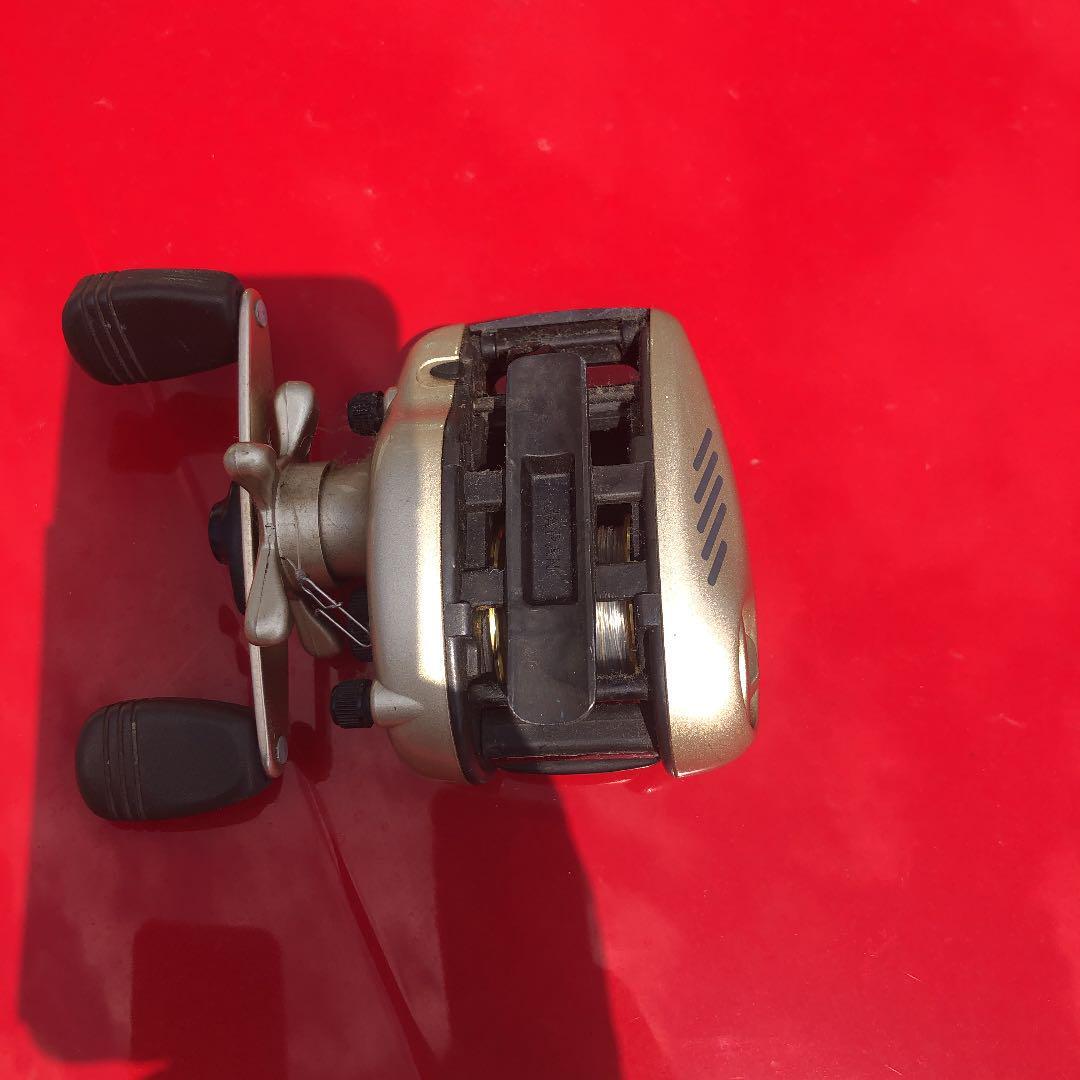 ダイワ TOURNAMENT TD1Hi DAIWA TOURNAMENT TD1Hi nfinite Anti-Reverse Double Axle Reel