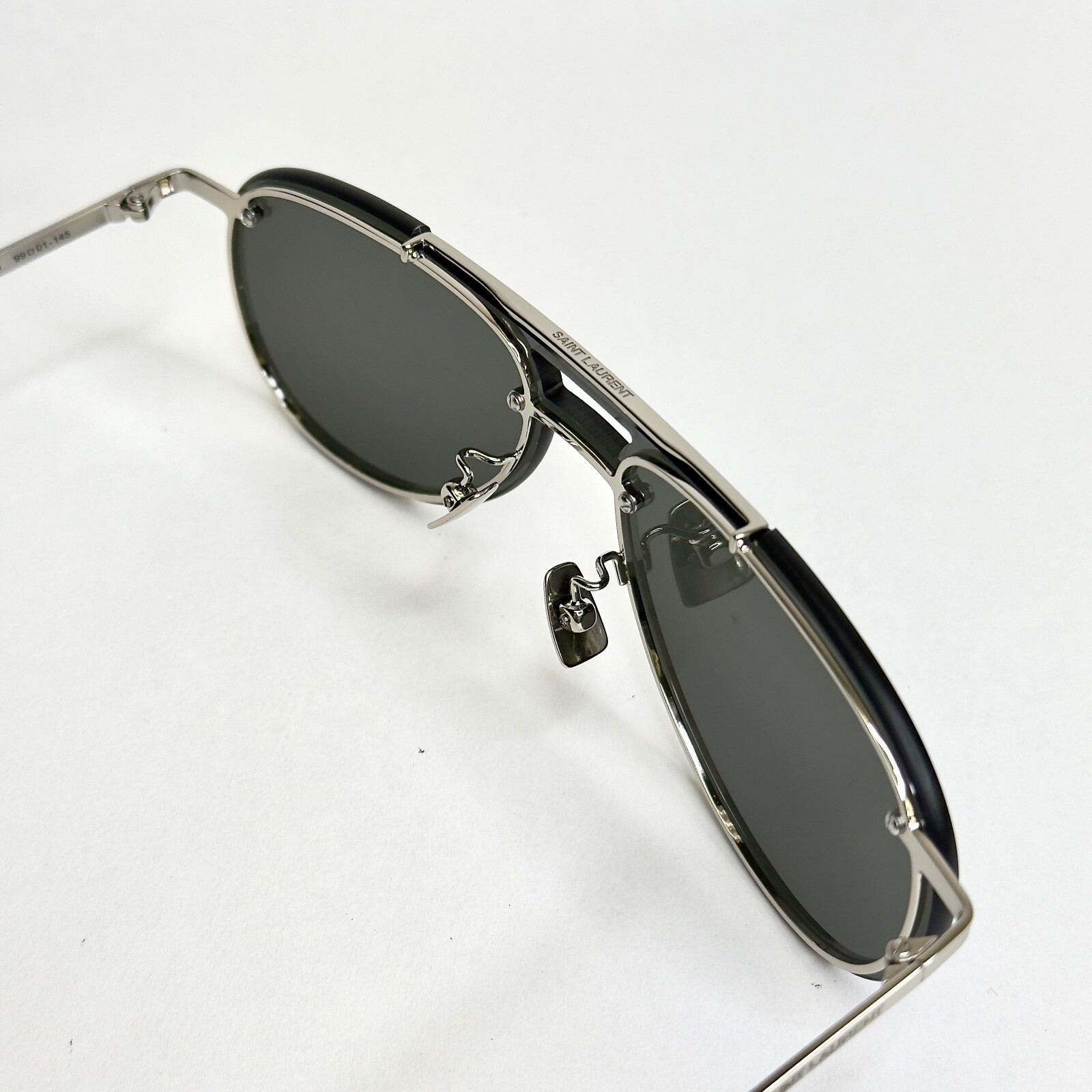 Occhiali da sole aviatore unisex SAINT LAURENT SL 416 001 argento nero MASCHERA metallo SL416