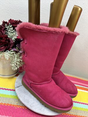 hot pink bailey bow uggs