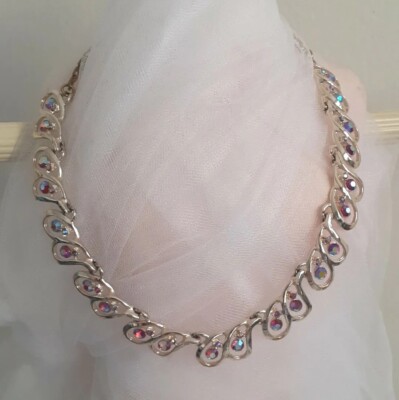 Vintage Estate 1950's Aurora Borealis Red Rhinestone Silver Tone Collar Necklace