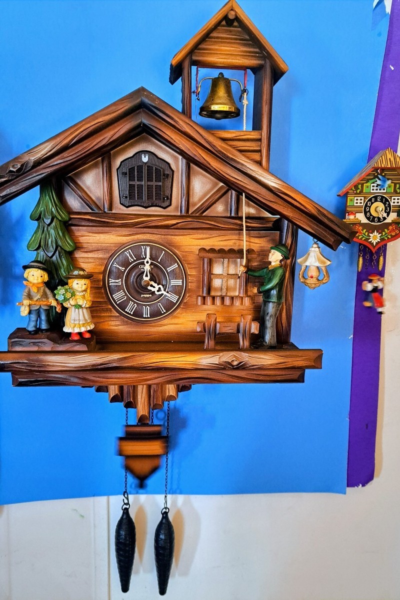 Citizen/Poppo Mountain School House Bell Ringer Cuckoo Clock | eBay