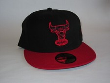 Chicago Bulls NBA Windy City Pop Tonal Black/Red New Era 59Fifty Hat 7 1/4 NEW 