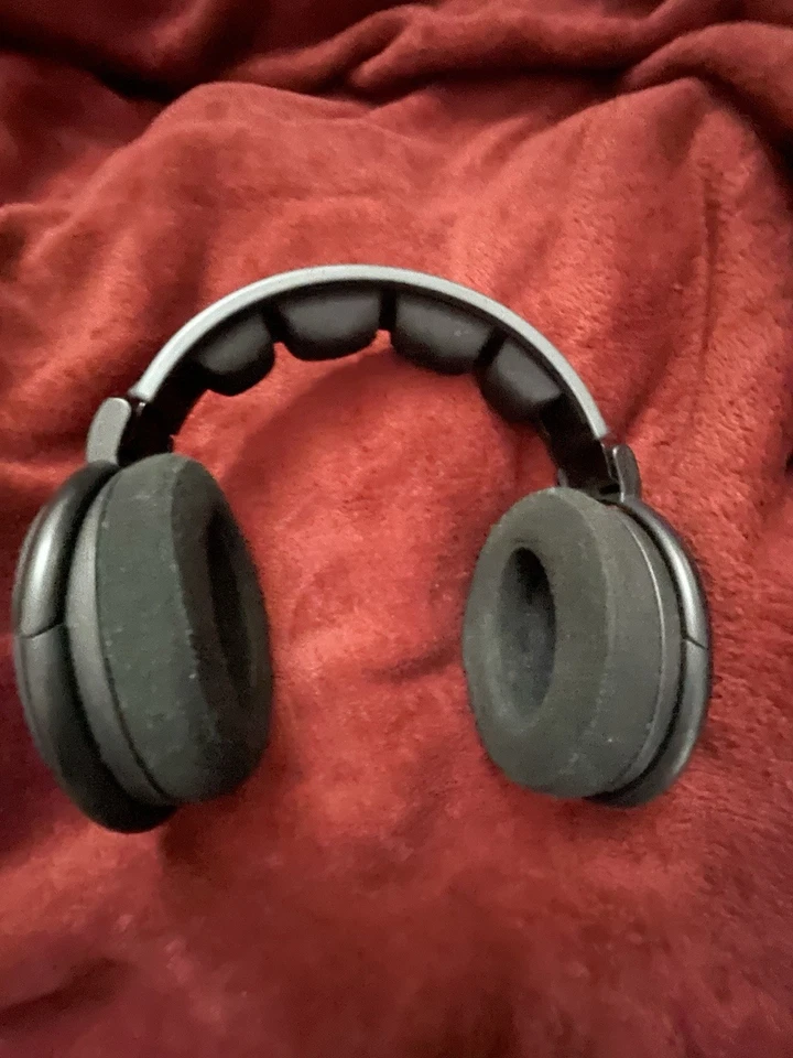 Sennheiser HD 580 Precision Wired Open-Back Over-Ear 300Ω 6.35mm 3m, Black, photo 3 of 5