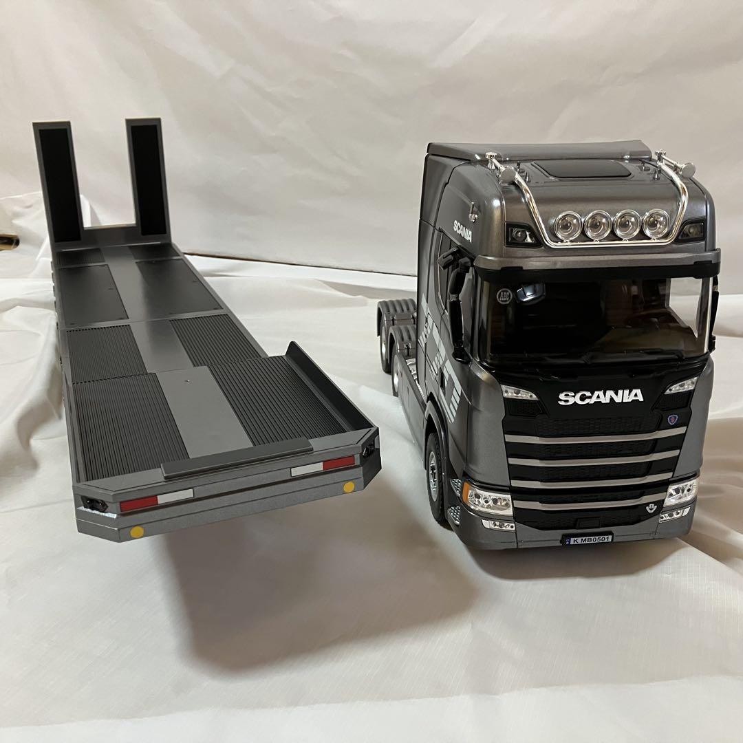 最終価格 SCANIA 770S 1/18カスタムトレーラーセット 訳あり SCANIA 770S 1/18カスタムトレーラーセット - メルカリ