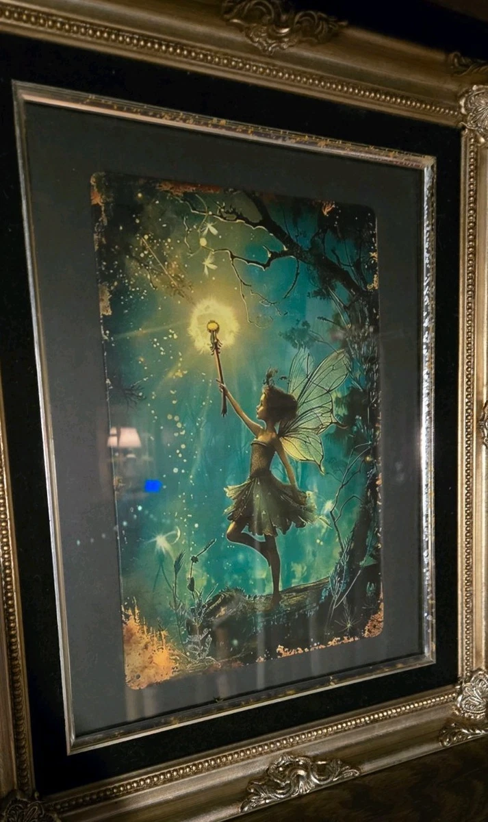 Gerahmter mattierter vertikaler Fee Fantasy Kunstdruck auf Metall, Whimsygoth Wanddeko