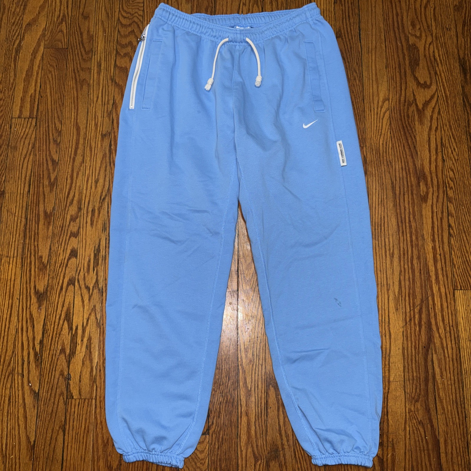 Men’s Nike Standard Issue Jogger Sweatpants Size Large Blue