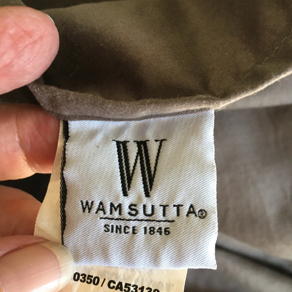 Wamsutta King Flat Sheet Dark Taupe 100% Cotton Approximately 108" Wide 98" Long - Image 2 of 4