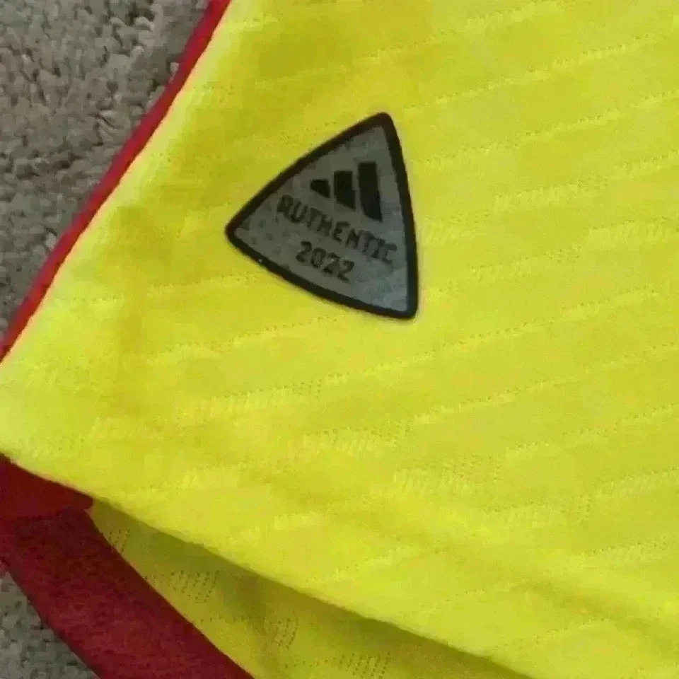 ***NWOT*** ADIDAS COLUMBIA 22 HOME AUTHENTIC MEN'S JERSEY SLIM FIT SIZE XXL - Image 2 of 4