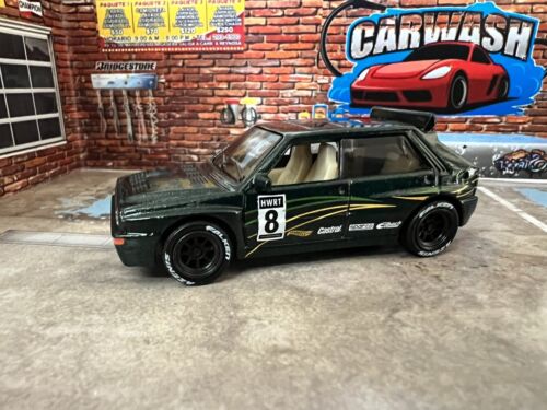 2022 Hot Wheels Lancia Delta Integrale M Case Green: Real Riders Swap - Picture 3 of 4