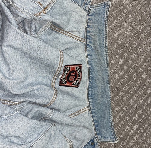 YES Clothing Co. 90's Vintage Denim Jean Jacket medium - Picture 5 of 9