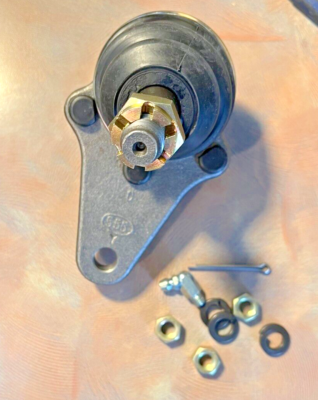 邦楽 five  Original Three (555) Five-Japan Lower Ball Joint for Toyota Hilux