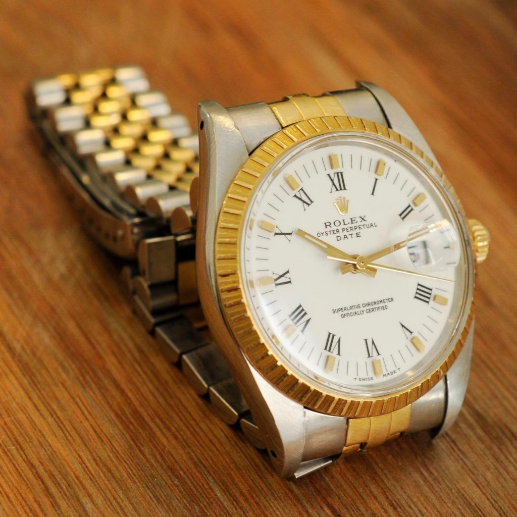 Rolex Oyster Perpetual Date 15053 