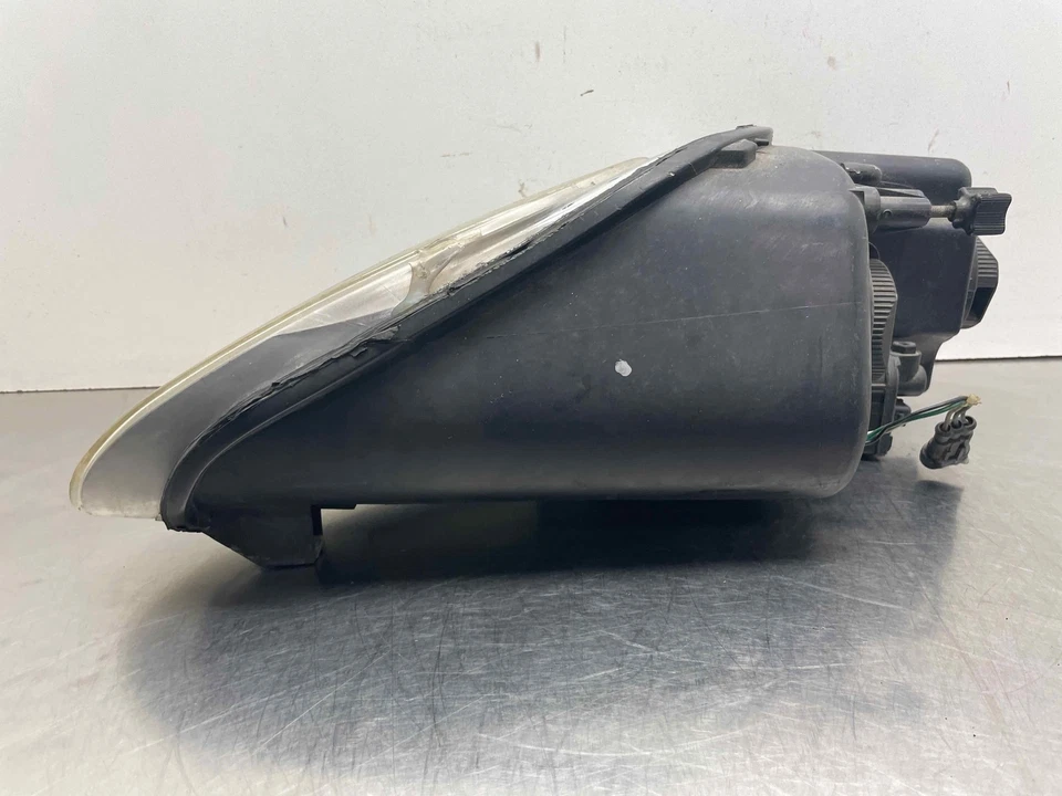 2004 Maserati Coupe OEM Right Hand Passengers Side Headlight Assembly *Damage* Foto 4 de 4