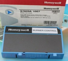 S7820A 1007 New Honeywell Burner Controller In Box S7820A1007