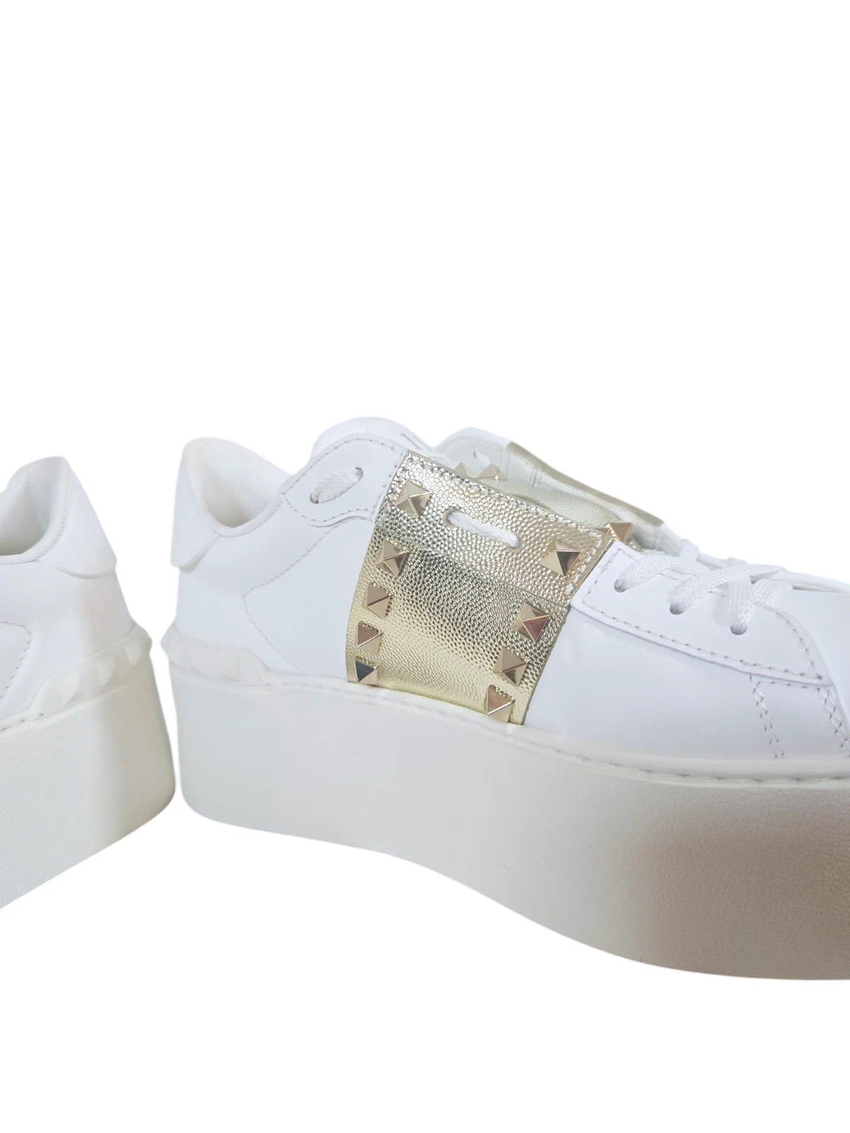 VALENTINO SNEAKER FLATFORM ROCKSTUD SENZA TITOLO IN PELLE DI VITELLO CON MICRO BORCHIE Taglia 40
