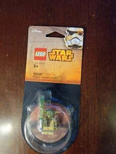 LEGO Star Wars 853476 YODA minifigure Magnet @2015 Disney Sealed Retired