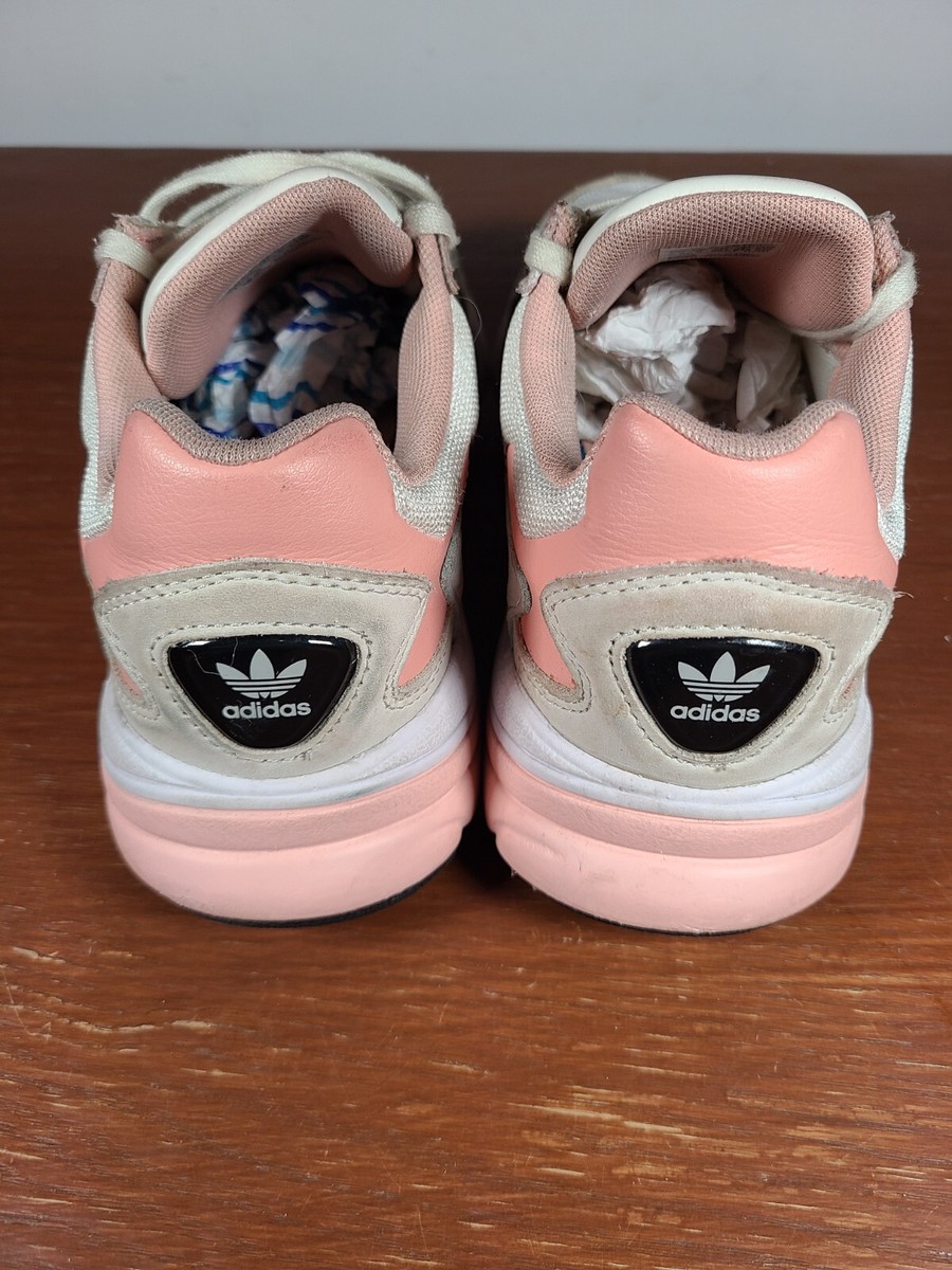 ee4149 adidas