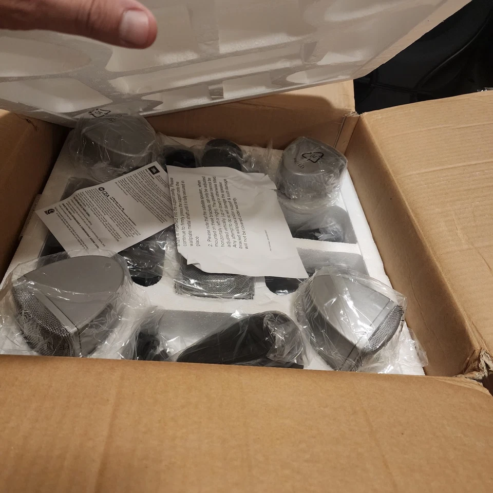 Sistema de sonido envolvente jbl SCS145.5S NUEVO High End Foto 3 de 3