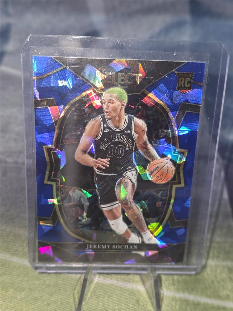 2022-23 Panini Select Blue Cracked Ice Prizms #86 Jeremy Sochan RC Spurs NM