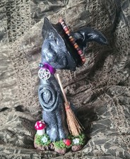 Ceramic Cat Witch Alter Decor 7 inches tall