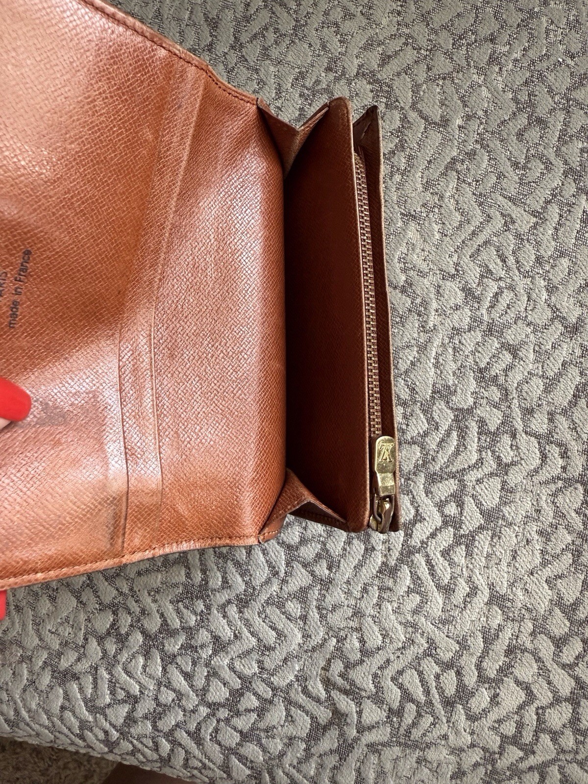 Authentic Louis Vuitton Monogram medium Sized Wal… - image 6