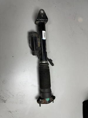 Stoßdämpfer hinten links oder rechts Airmatic Mercedes GLE 166 A1663261300 2017. - Bild 1 von 3