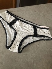 Womens Victoria's Secret Hiphugger Panties Size L NEW NWT 10827132 2010