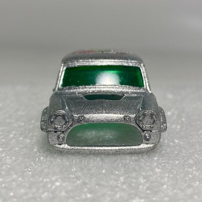 2006 Hot Wheels Morris Mini Cooper Silver Tiger 102 Rally 1:64