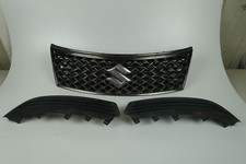 2010-2013 Suzuki Kizashi 4 Piece Grille 2 Top Pieces 2 Lower Pieces Oem 2010-2013 Suzuki Kizashi 4 Piece Grille 2 Top Pieces 2 Lower Pieces Oem
