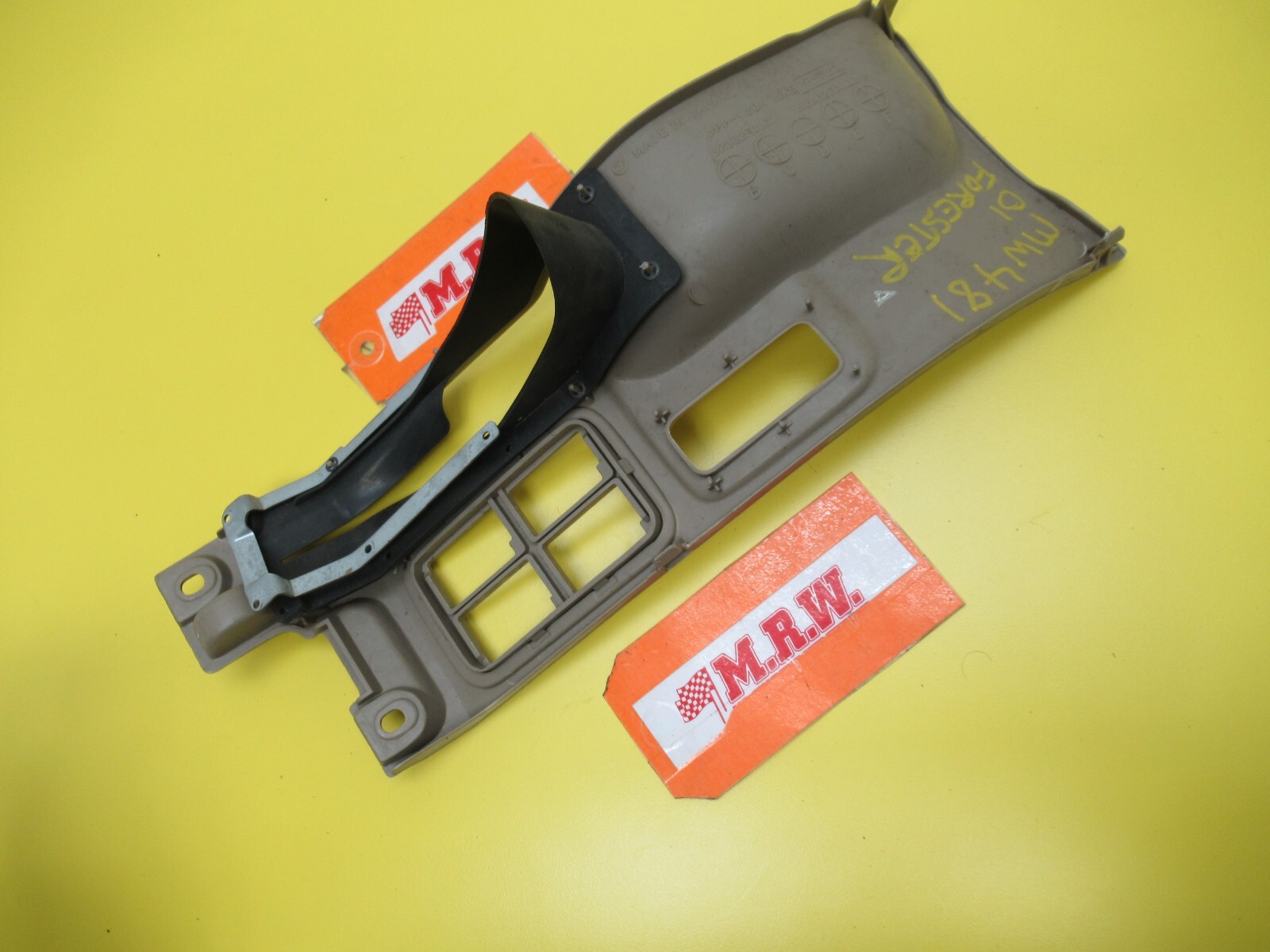 CONSOLE CENTER EMERGENCY E BRAKE PARK SEAT HEATER TRIM for 9802 SUBARU