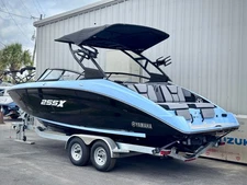 2025 Yamaha Wake Series 255XD
