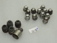 OEM Suzuki Jimny III Radmutter Satz