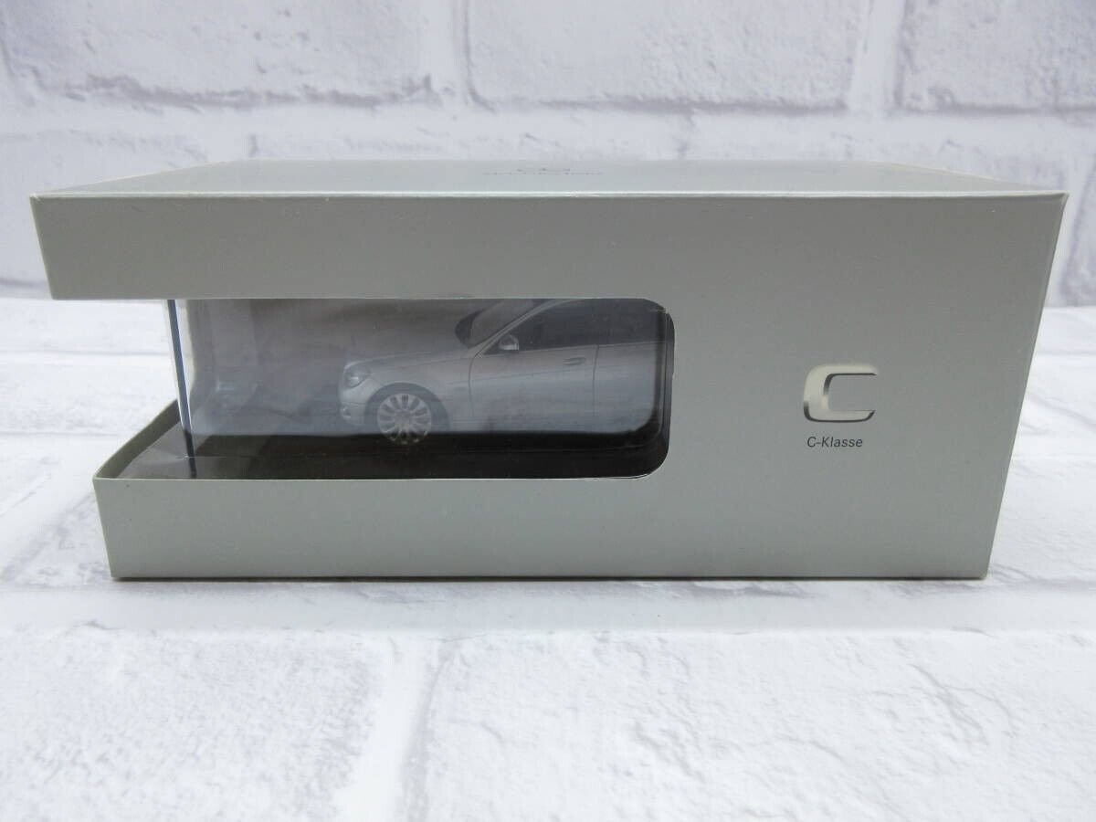 1:43 Mercedes Benz C Class Wagon T-Modell W204 Iridium 1:43 Mercedes Benz C Class Wagon T-Modell W204 Iridium