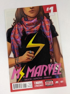 Ms Marvel (2014) #1 - 1st Print - First Solo Kamala Khan Series KEY
