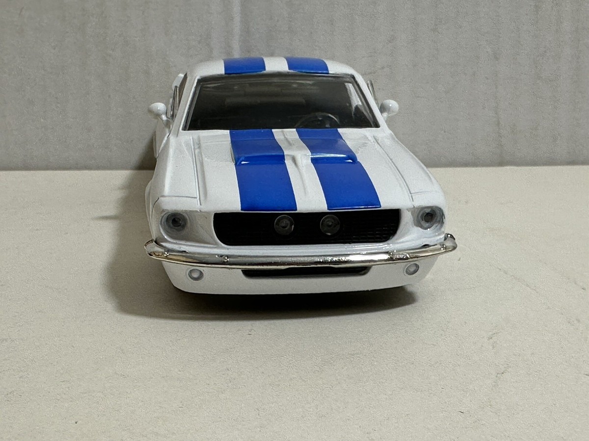 JADA BIGTIME BTM 1967 SHELBY GT-500 WHITE 1:32 DIECAST MODEL 5.5