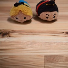 Disney Tsum Tsum Set of 2 Alice In Wonderland 3" Mini Plush Alice  Queen GUC