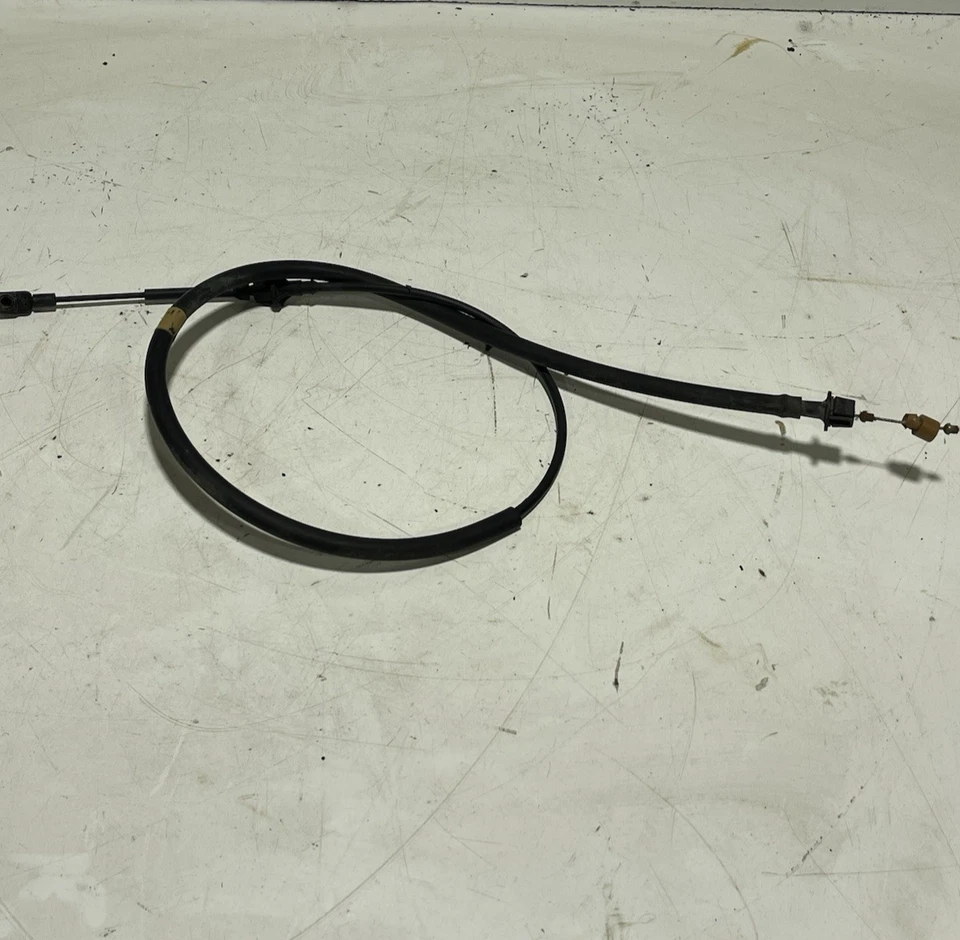 Cable acelerador 2.4 2.5 y 4.0 Jeep TJ Wrangler 97-06 OEM 04854137AA Foto 3 de 4