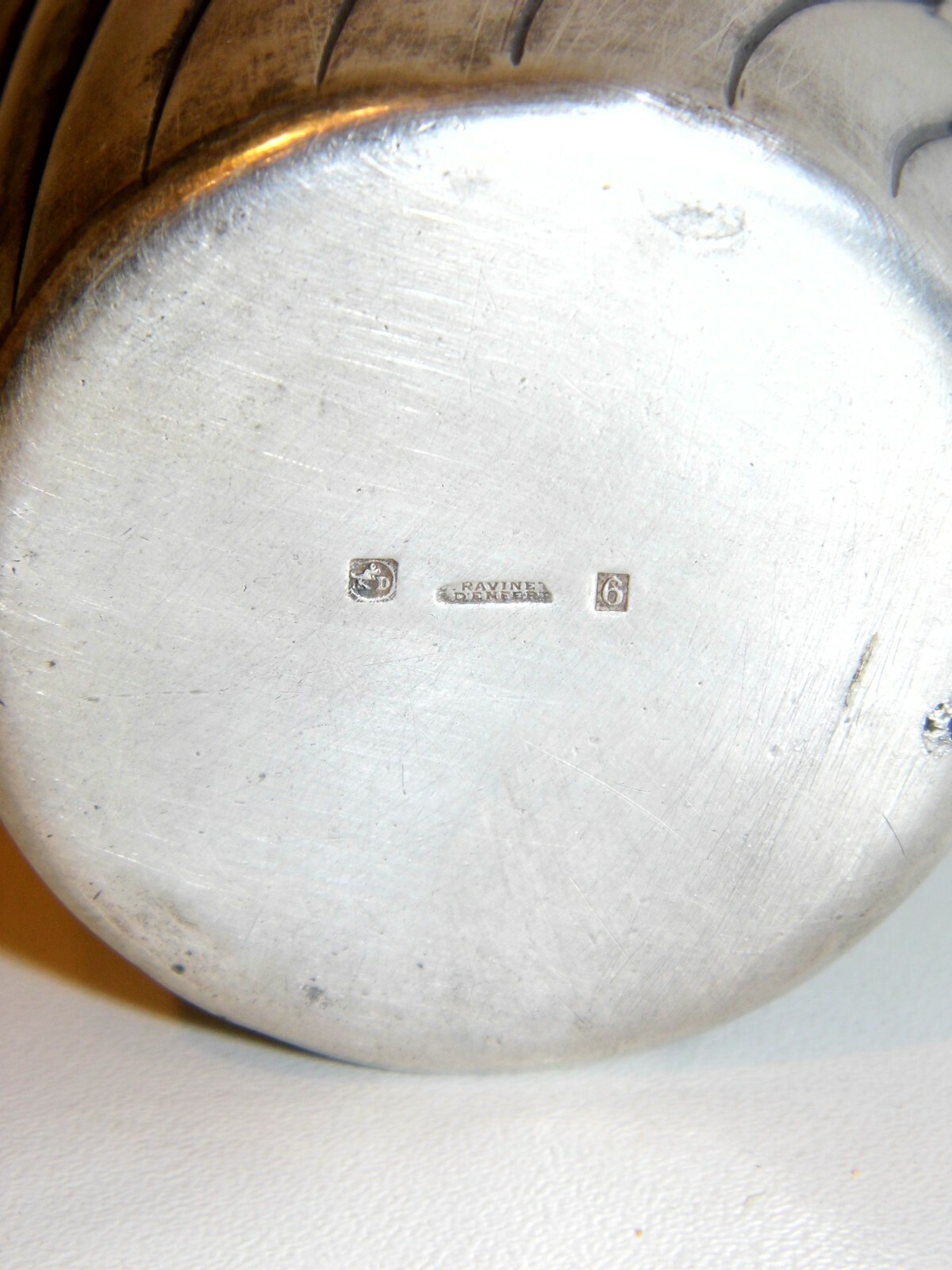 Picture 4 of 5