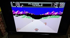 Slalom Black Box Nintendo NES, 5 Screw hangtab CIB complete in box w/ manual