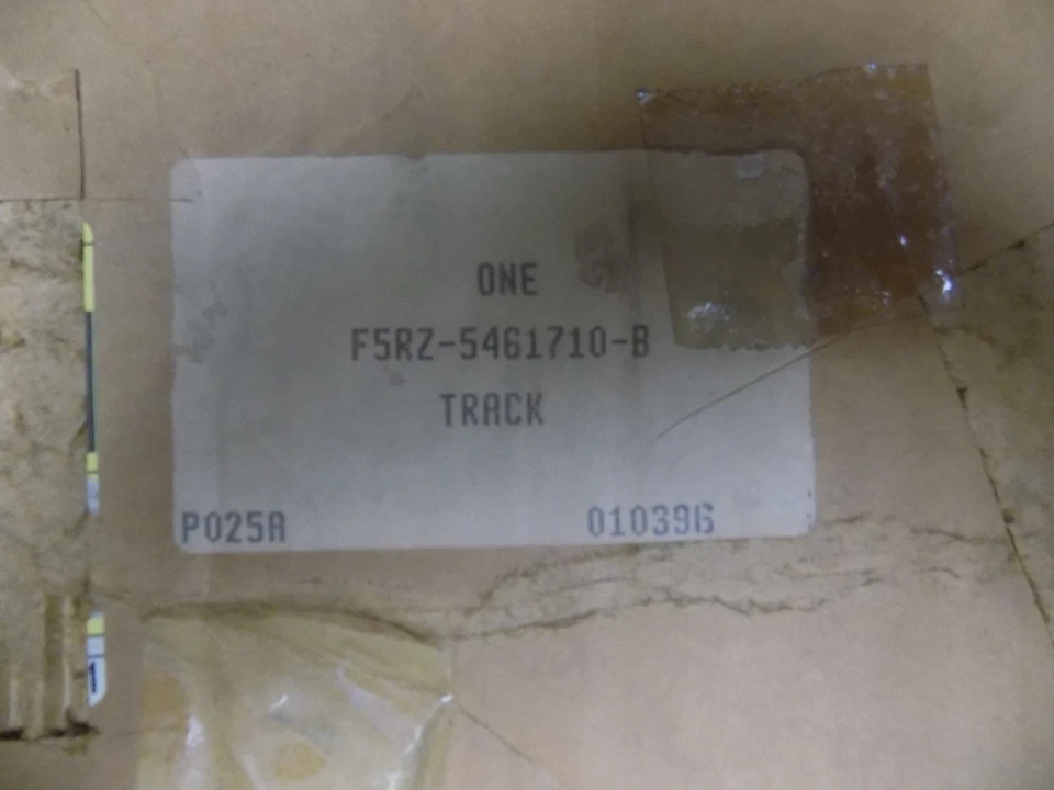 Nuevo conjunto de marco de pista asiento delantero derecho Ford Contour Mystique 1995-1997 fabricante de equipos originales Foto 3 de 3