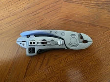 New Multi Tool Set Adjustable Wrench Jaw Screwdriver Pliers Knife Survival Gear