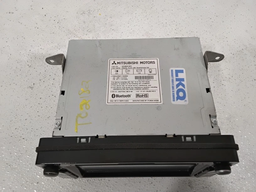 Receptor de radio deportivo Mitsubishi Outlander 2018 pantalla de visualización OEM Foto 2 de 4